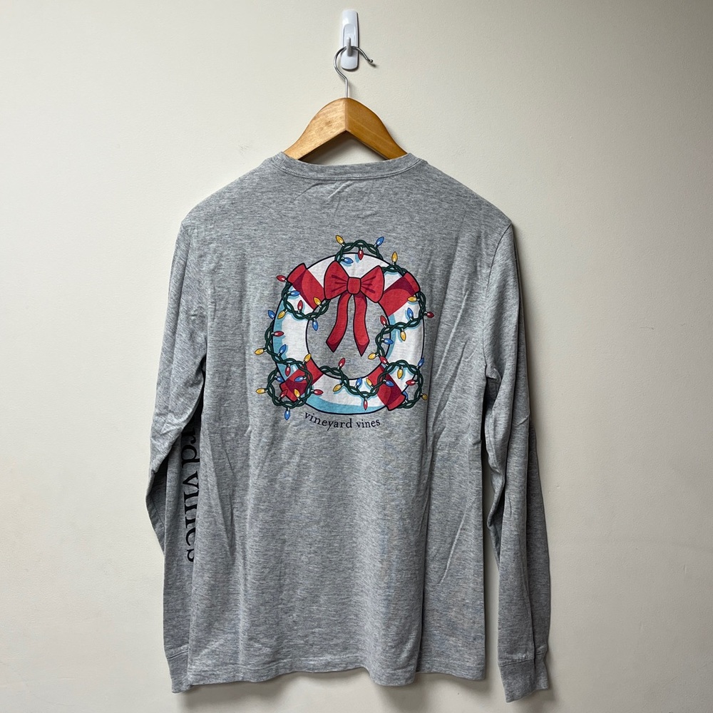 Vineyard Vines Shirt Mens XS Navy Christmas Wreath Graphic Long Sleeve Pocket T